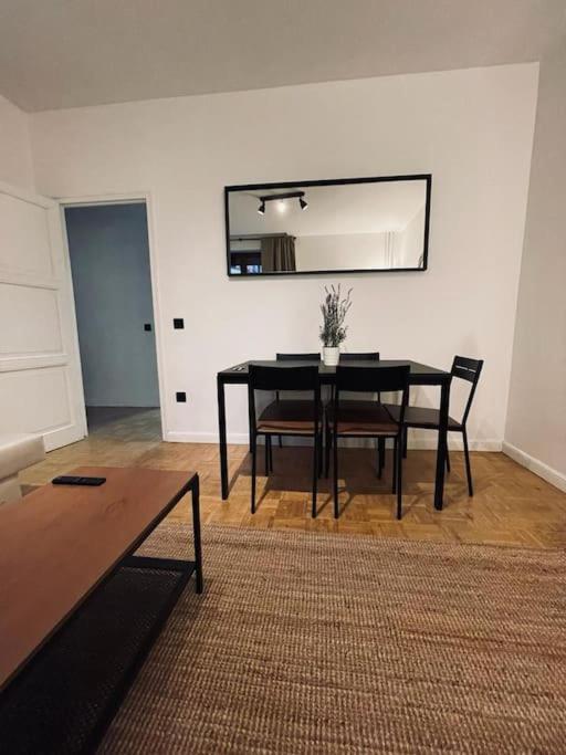 Amplio Y Centrico Apt Para 9Px En La Latina/Rastro Madrid Eksteriør billede